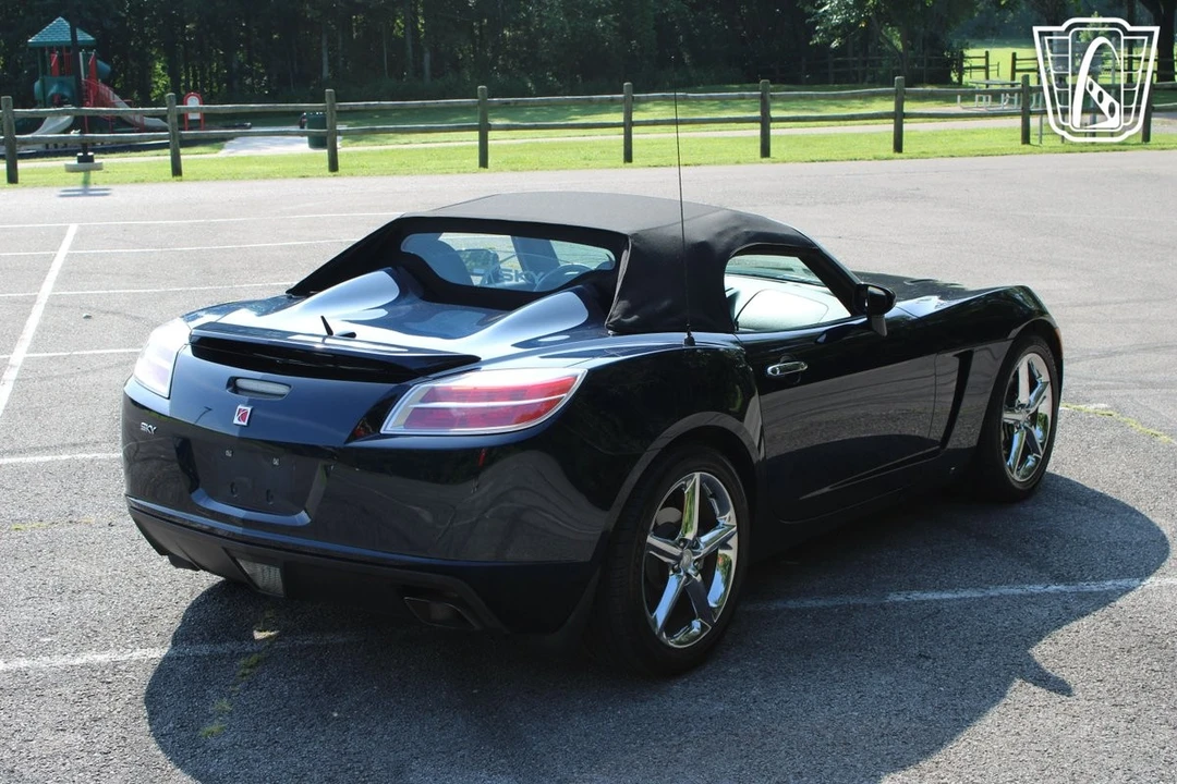 2007 Saturn Sky - Image 16 of 31