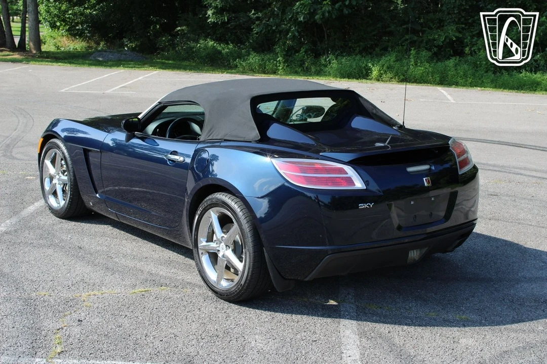 2007 Saturn Sky - Image 10 of 31