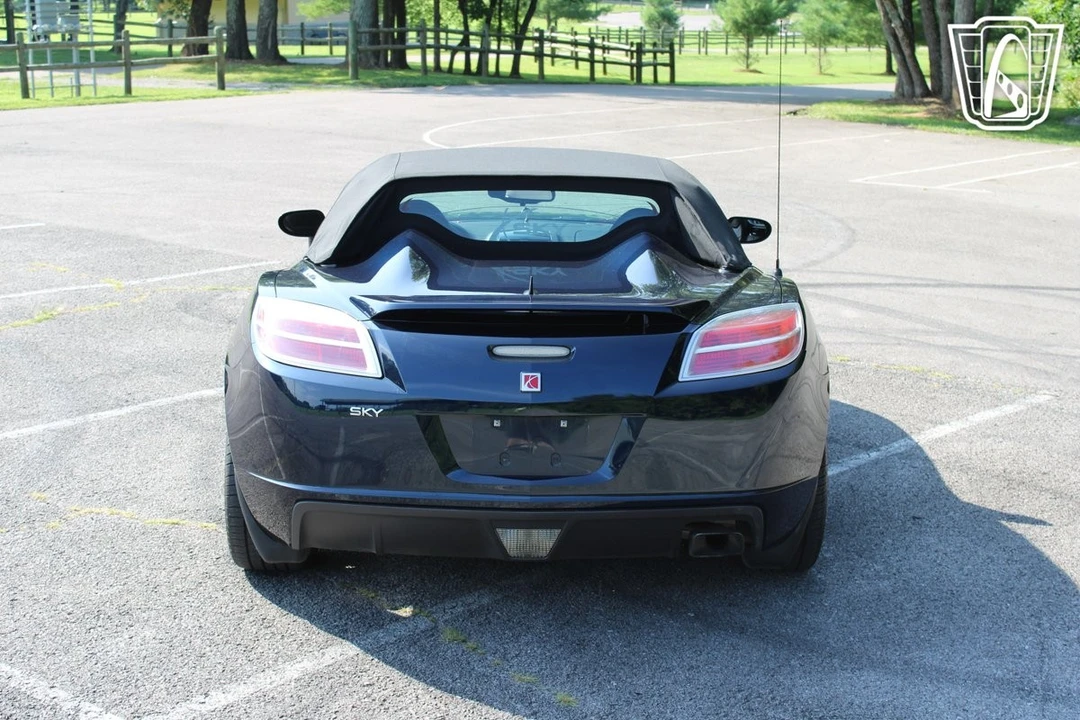 2007 Saturn Sky - Image 13 of 31