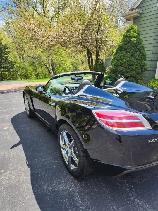 2007 Saturn Sky - Image 19 of 31