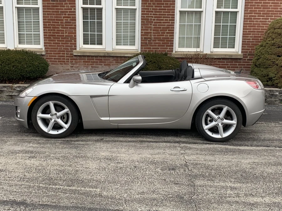 2007 Saturn Sky - Image 2 of 10