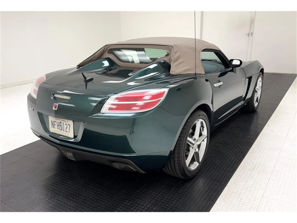 2007 Saturn Sky - Image 8 of 31