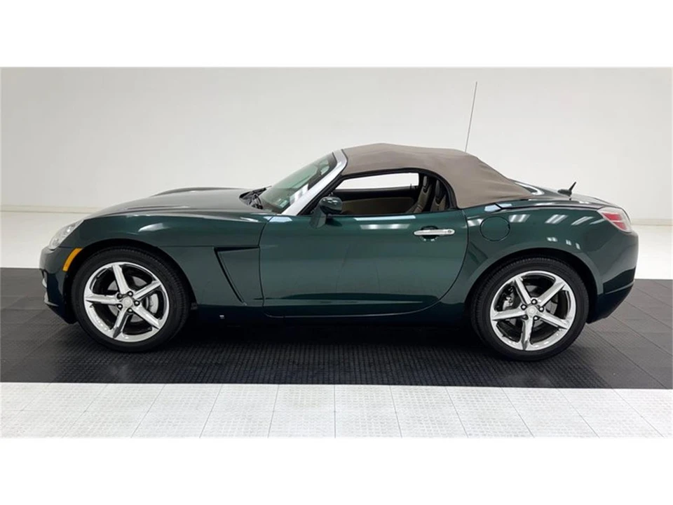 2007 Saturn Sky - Image 3 of 31