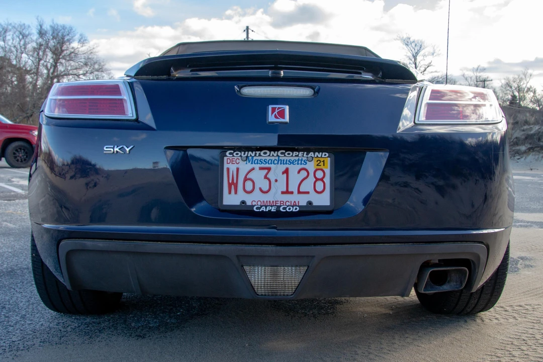 2007 Saturn Sky - Image 5 of 31