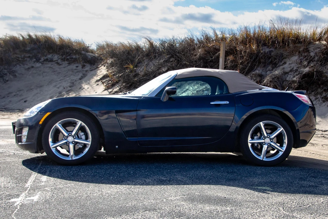 2007 Saturn Sky - Image 3 of 31