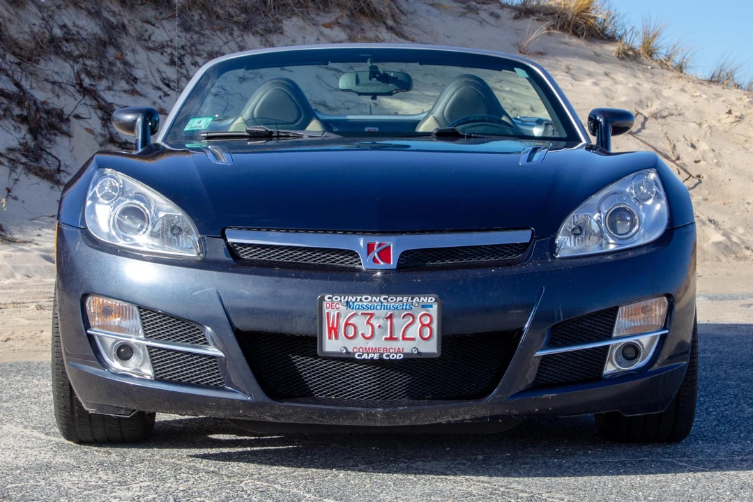 2007 Saturn Sky - Image 2 of 31