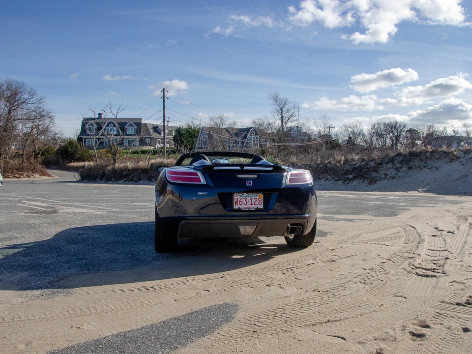 2007 Saturn Sky - Image 26 of 31