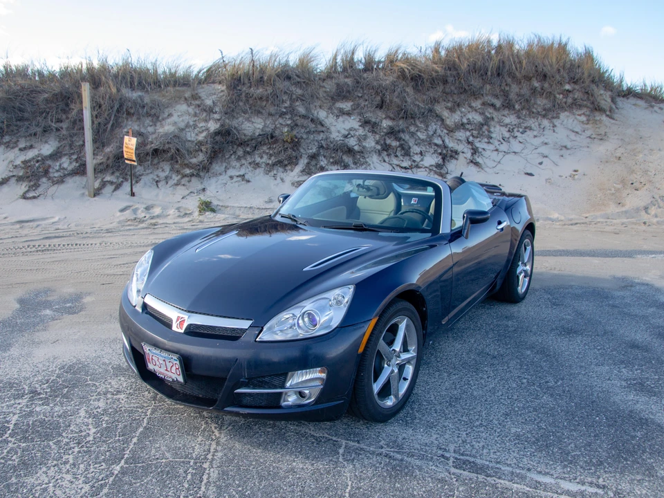 2007 Saturn Sky - Image 11 of 31