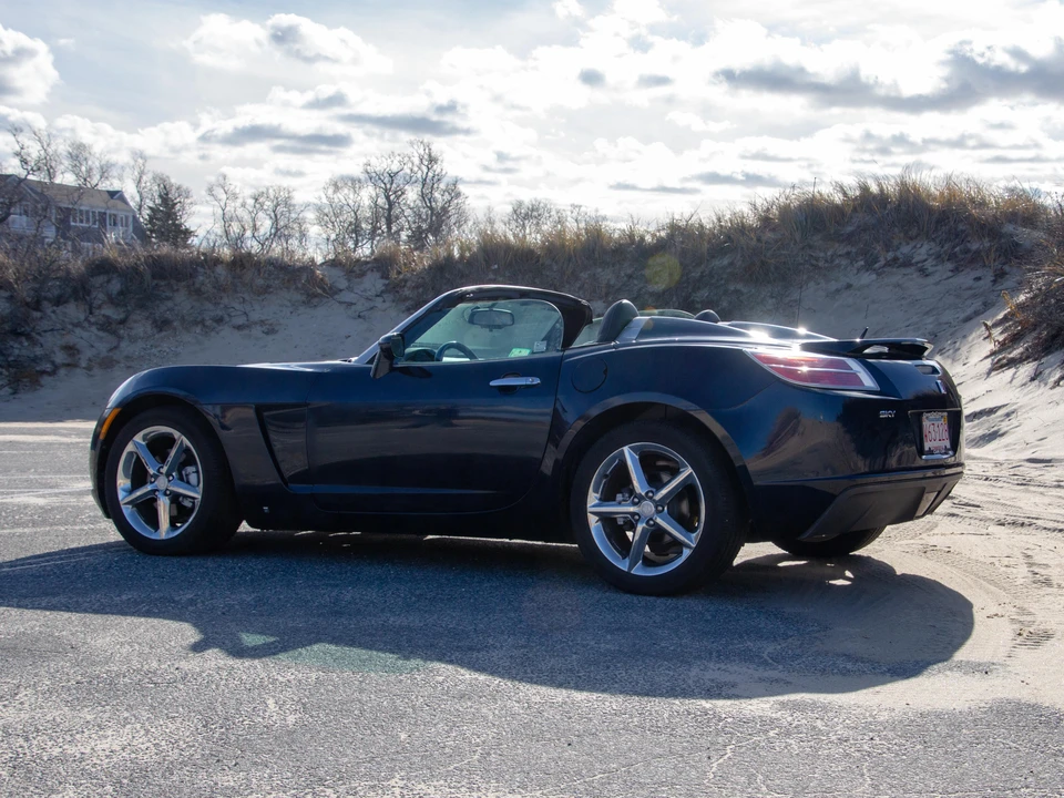 2007 Saturn Sky - Image 21 of 31