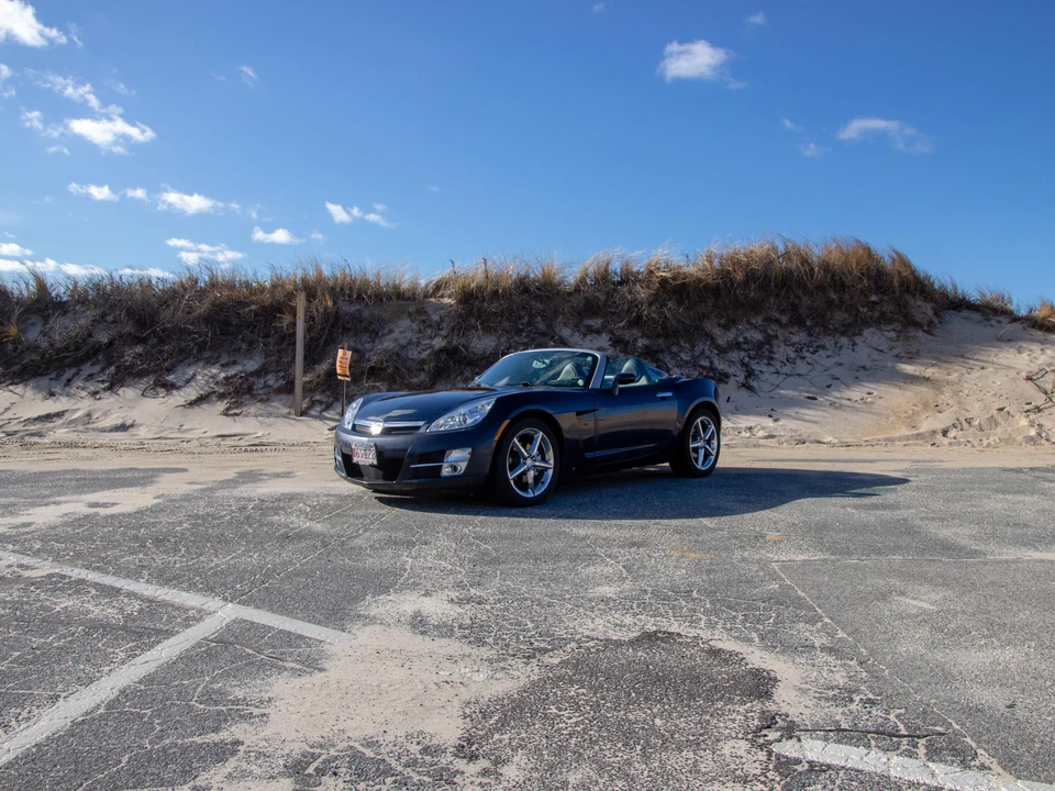 2007 Saturn Sky - Image 13 of 31