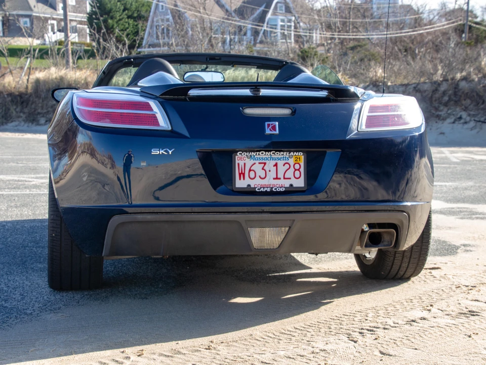 2007 Saturn Sky - Image 27 of 31