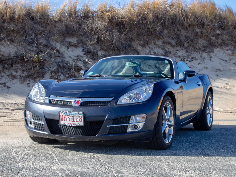 2007 Saturn Sky - Image 10 of 31
