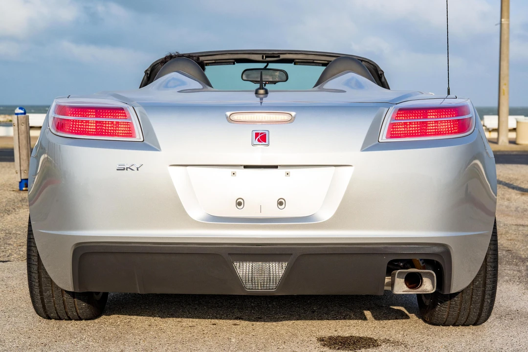 2007 Saturn Sky - Image 5 of 31