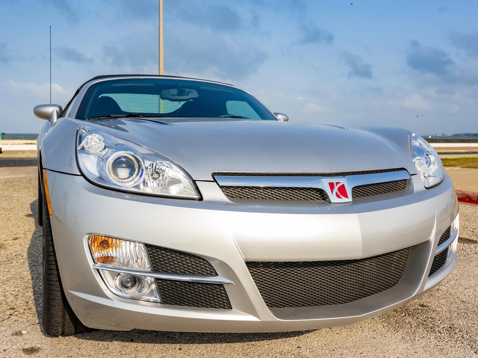 2007 Saturn Sky - Image 13 of 31