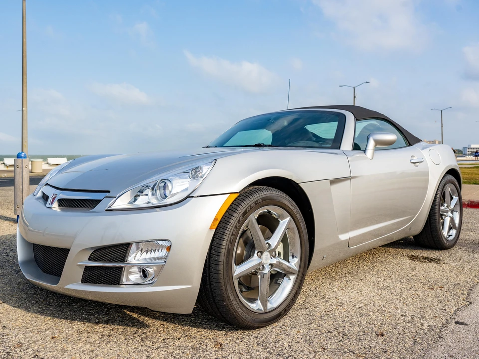 2007 Saturn Sky - Image 8 of 31
