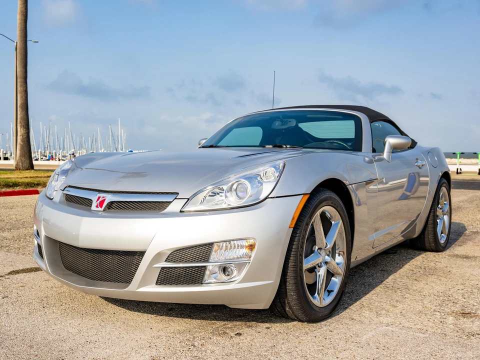 2007 Saturn Sky - Image 7 of 31