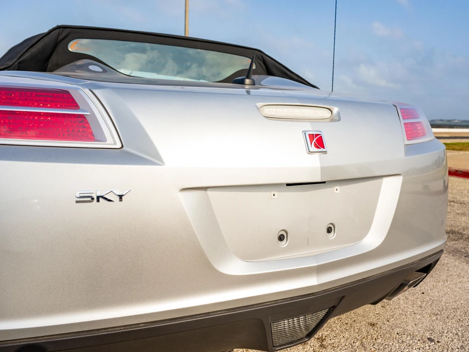 2007 Saturn Sky - Image 26 of 31