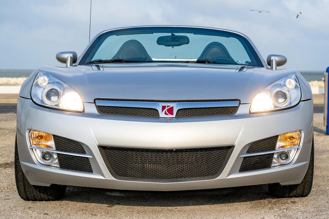 2007 Saturn Sky - Image 2 of 31