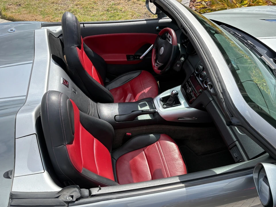 2007 Saturn Sky - Image 4 of 8