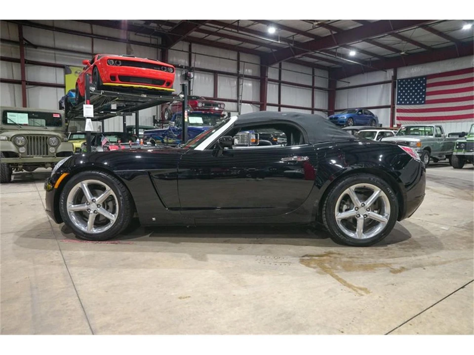 2007 Saturn Sky - Image 21 of 31