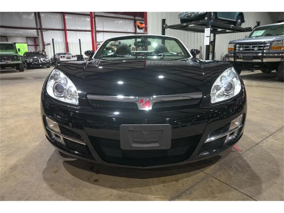 2007 Saturn Sky - Image 13 of 31