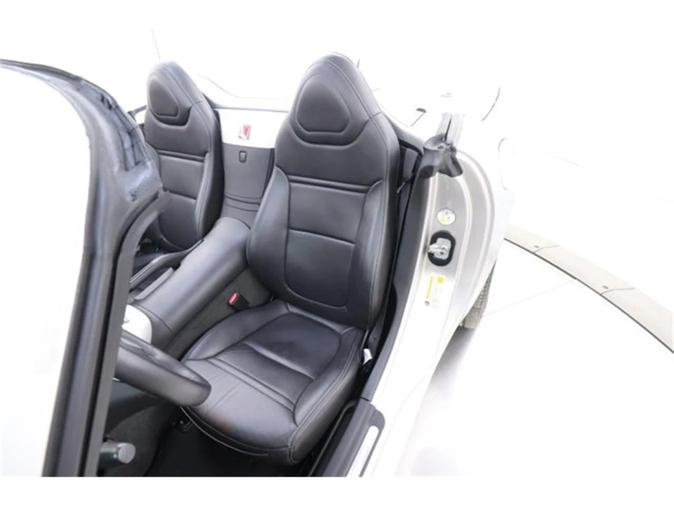 2007 Saturn Sky - Image 17 of 31