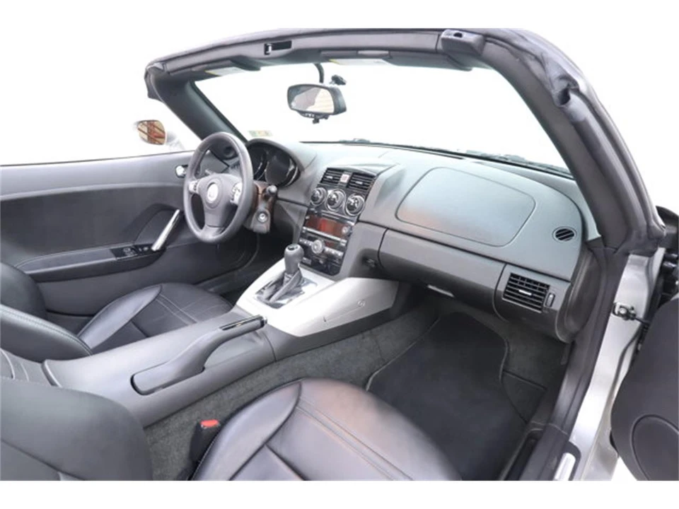 2007 Saturn Sky - Image 15 of 31