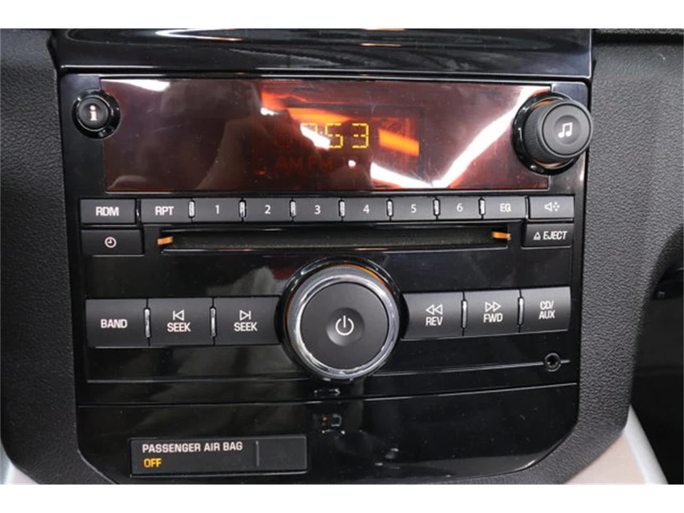 2007 Saturn Sky - Image 13 of 31