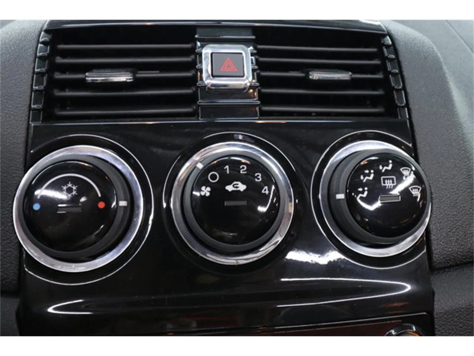 2007 Saturn Sky - Image 12 of 31