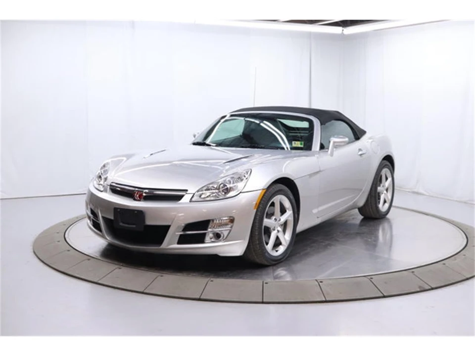 2007 Saturn Sky - Image 2 of 31