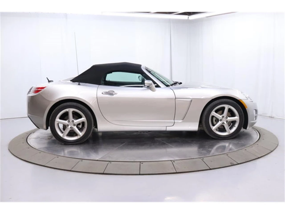 2007 Saturn Sky - Image 8 of 31