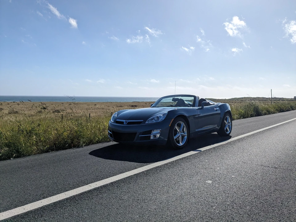2007 Saturn Sky - Image 10 of 31