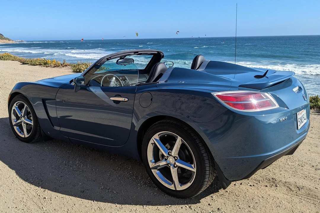 2007 Saturn Sky - Image 4 of 31