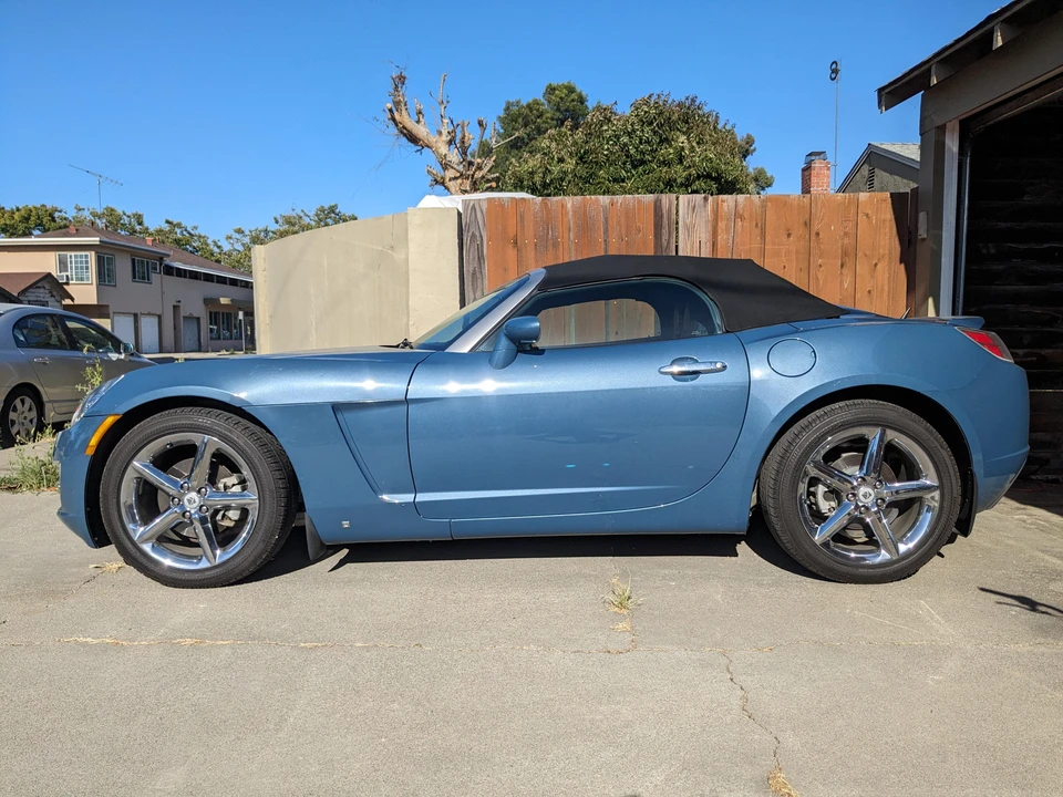 2007 Saturn Sky - Image 26 of 31