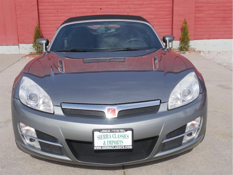 2007 Saturn Sky - Image 10 of 31