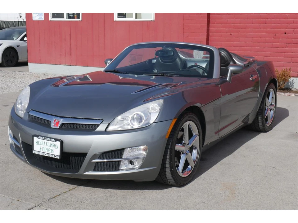 2007 Saturn Sky - Image 2 of 31