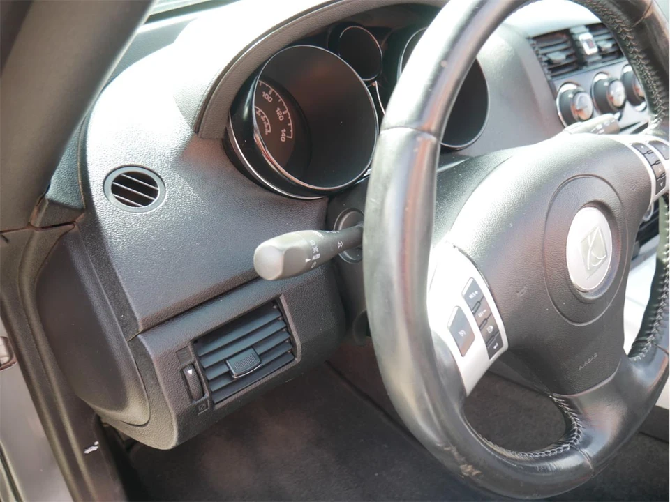 2007 Saturn Sky - Image 25 of 31