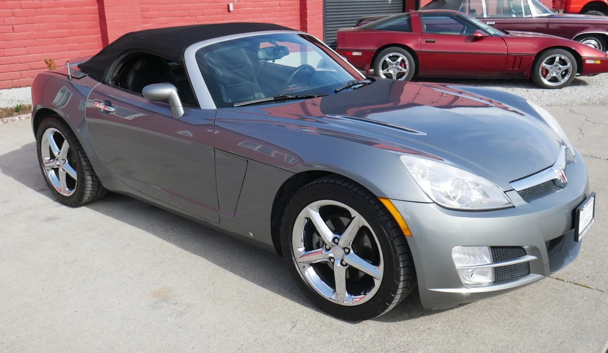 2007 Saturn Sky - Image 8 of 21
