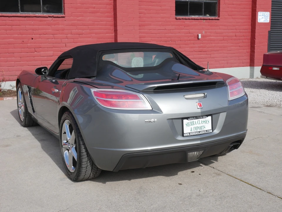 2007 Saturn Sky - Image 12 of 21