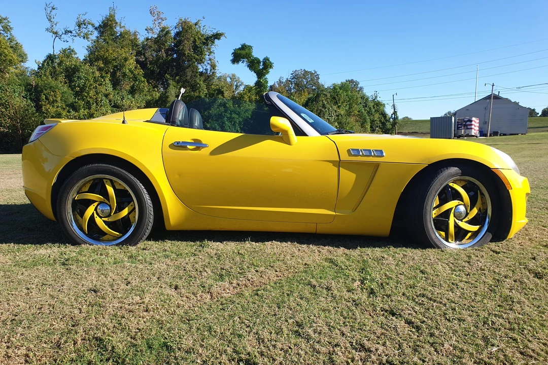 2007 Saturn Sky - Image 3 of 31