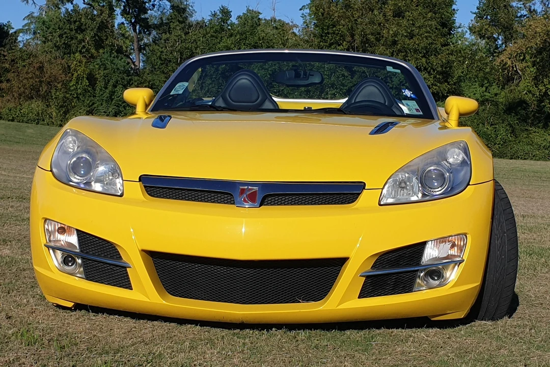 2007 Saturn Sky - Image 2 of 31