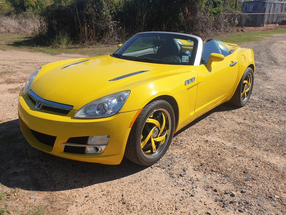 2007 Saturn Sky - Image 7 of 31