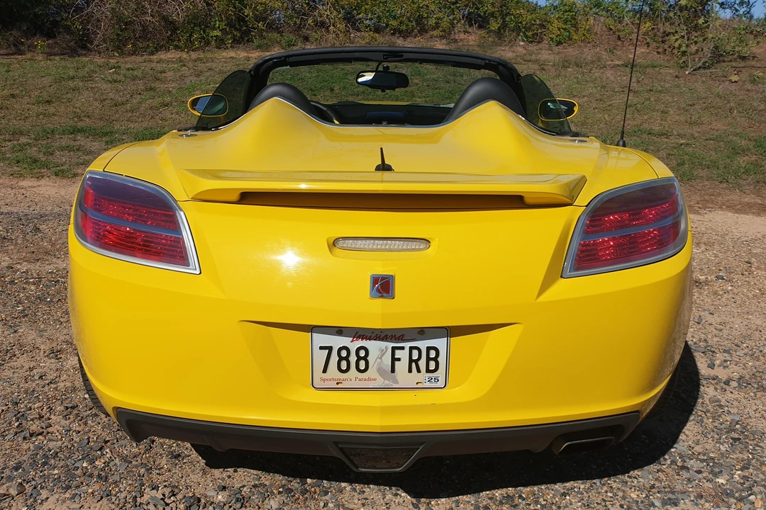 2007 Saturn Sky - Image 5 of 31