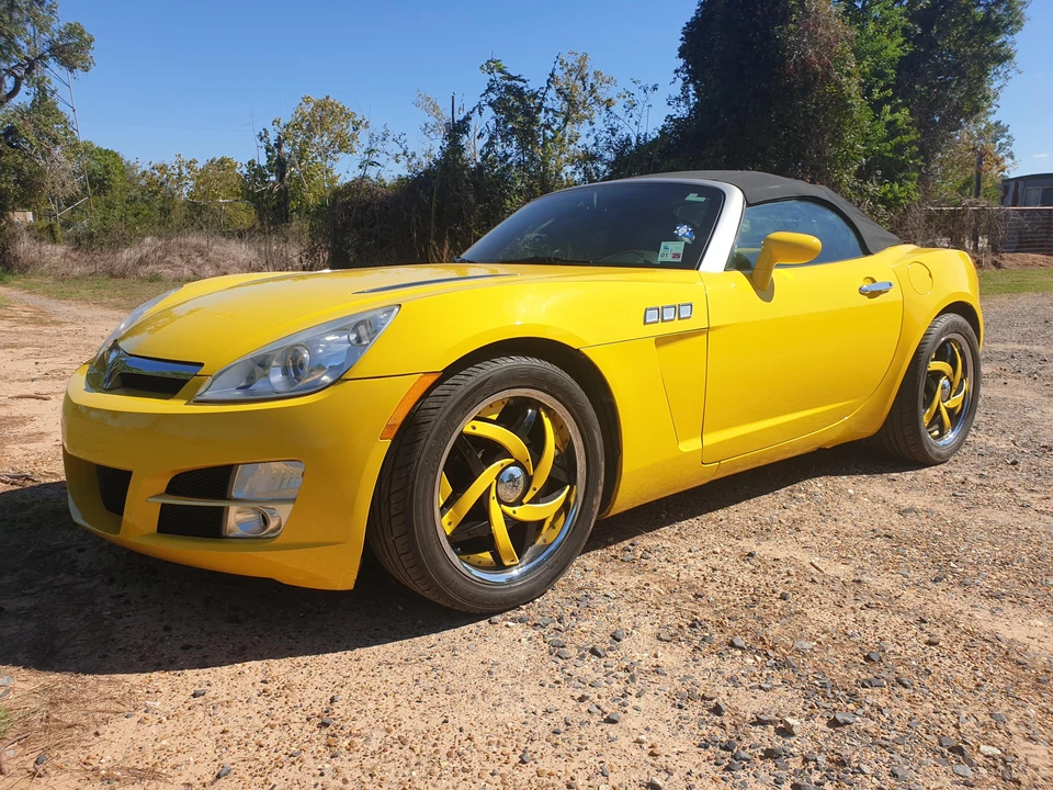 2007 Saturn Sky - Image 22 of 31