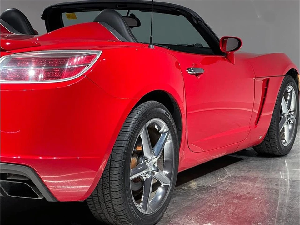 2007 Saturn Sky - Image 29 of 31