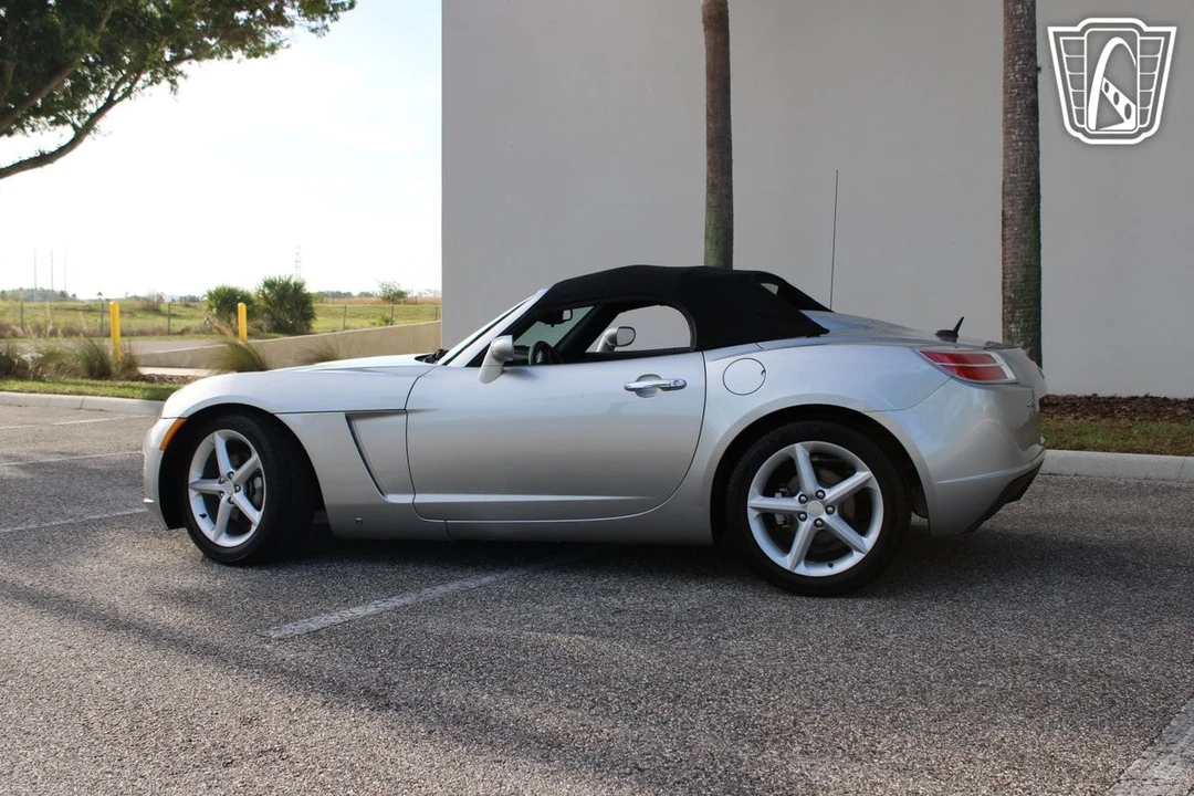 2007 Saturn Sky - Image 6 of 12