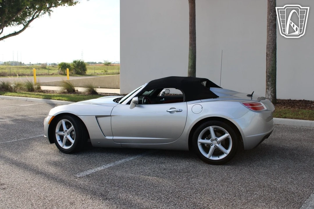 2007 Saturn Sky - Image 7 of 12