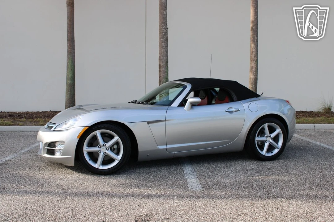 2007 Saturn Sky - Image 4 of 12