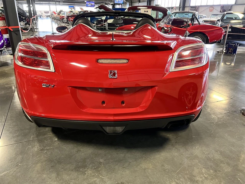 2007 Saturn Sky - Image 8 of 29