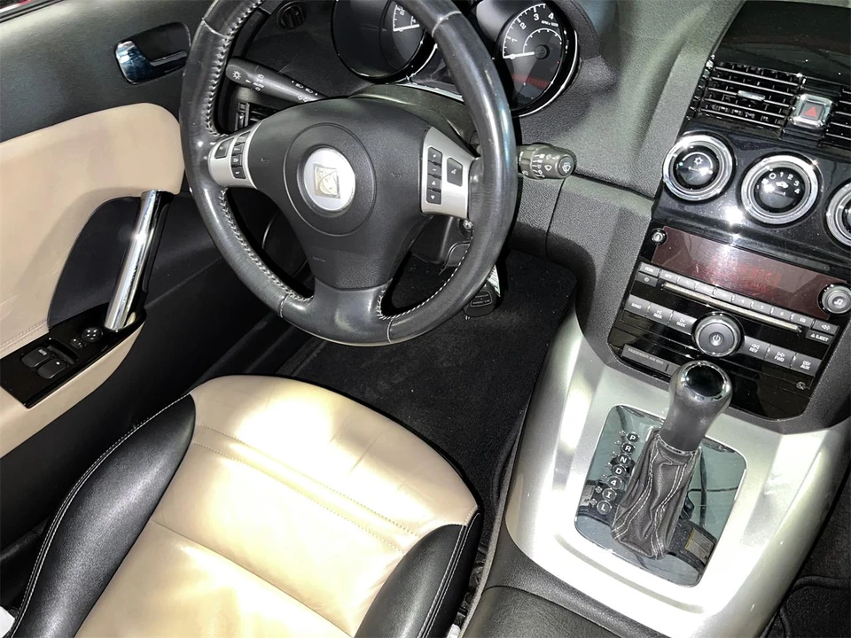 2007 Saturn Sky - Image 23 of 29